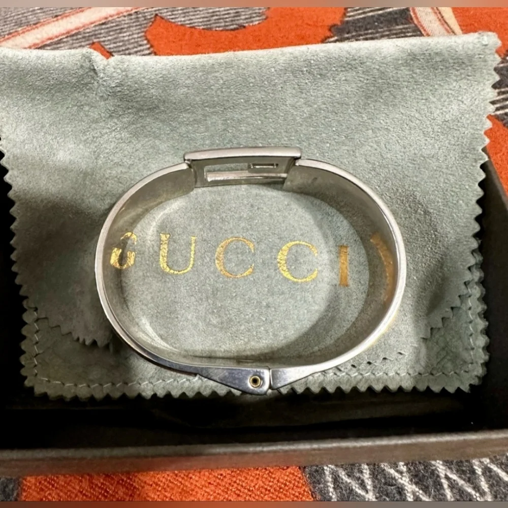 GUCCI Vintage Italian Luxury Bracelet - Picture 2 of 4